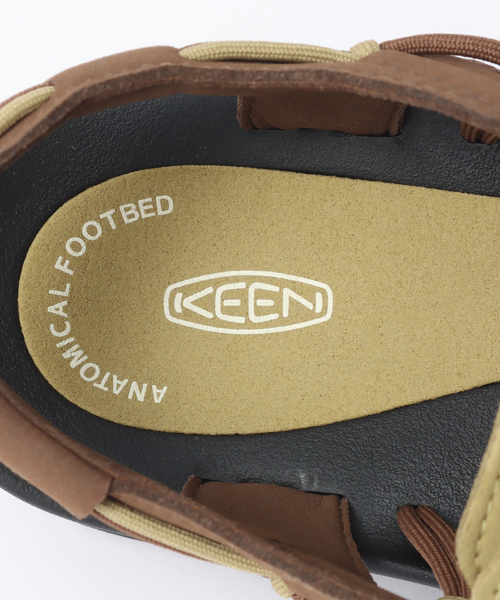 417 EDIFICE（フォーワンセブンエディフィス）の「KEEN (キーン) UNEEK（サンダル・メンズ・ホワイト/チャコールグレー/ブラック/ベージュ/カーキ/ブラック系その他・90/100/85/95/105/80）」の17枚目の写真
