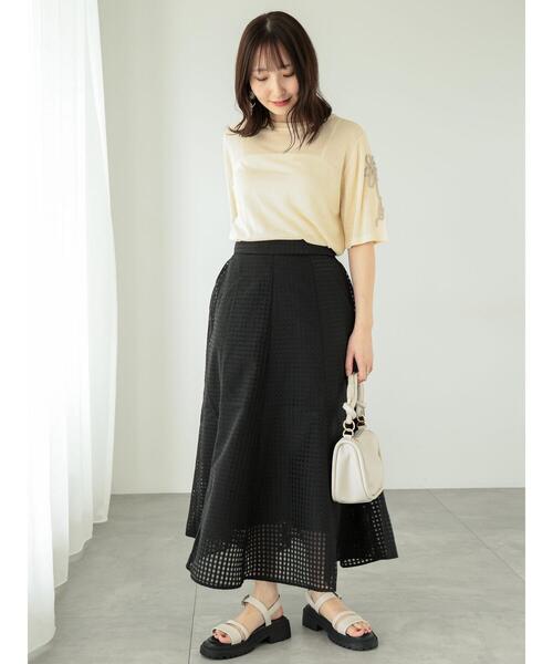 Te chichi TERRASSE（テチチテラス）の「コード刺繍半袖シアーニット（ニット/セーター・レディース・オフホワイト/ブラック/オレンジ・F）」の5枚目の写真