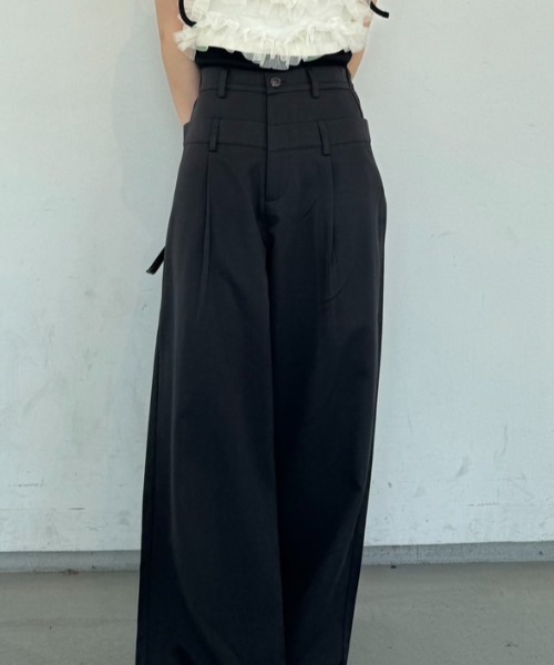 nemne store(ネンネストア)の「《Delfy》ダブルウェストデザインスラックス(スラックス・レディース・ブラック/杢グレー・SMALL/MEDIUM)」の1枚目の写真