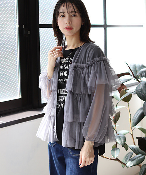 REAL CUBE（リアルキューブ）の「前後2wayチュールトップス（Tシャツ/カットソー・レディース・オフホワイト/ブラック/グレー・M）」の4枚目の写真