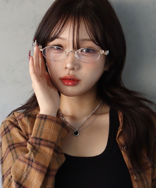 BARELY BLUE（ベアリーブルー）の「【 BARELY BLUE / ベアリーブルー 】 細フチ アクセント ダイヤ デザイン メガネ（メガネ・レディース・ブラウン系その他/シルバー/ゴールド・FREE）」の12枚目の写真