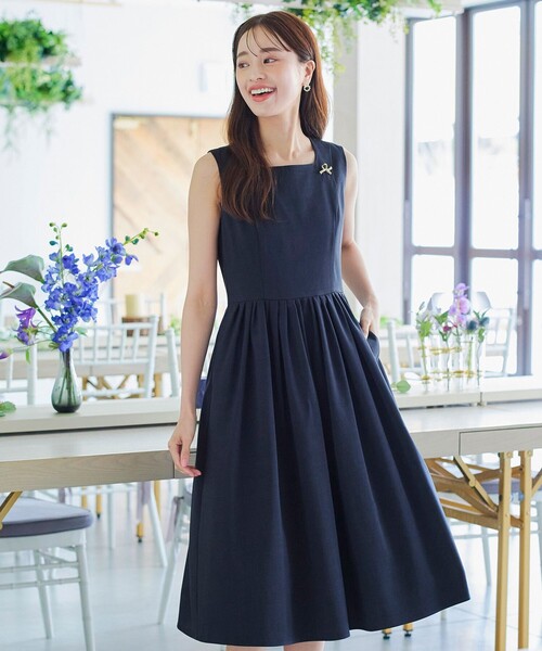 【洗える】麻調スクエアネックワンピース（ワンピース）｜Tiaclasse（ティアクラッセ）