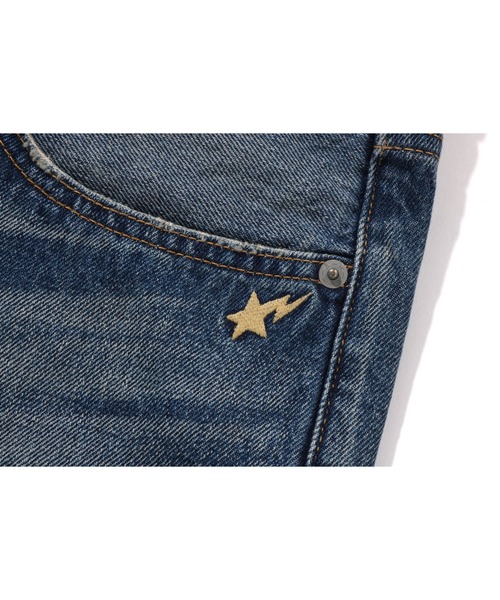 A BATHING APE（アベイシングエイプ）の「DAMAGE DENIM PANTS（デニムパンツ・メンズ・インディゴブルー・LARGE）」の2枚目の写真