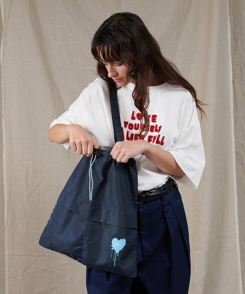 【かぉ】RILY Heart Logo Tote Bag トートバッグ セール】HEART LOGO TOTE BAG / ハートロゴトートバッグ（トート