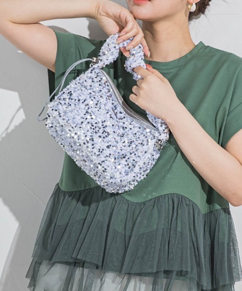 VICKY(ビッキー)の「【トレンドBAG】スパンコールハンドバッグ(ハンドバッグ・レディース・ホワイト/ピンク/シルバー系その他/ブラック・FREE)」の1枚目の写真