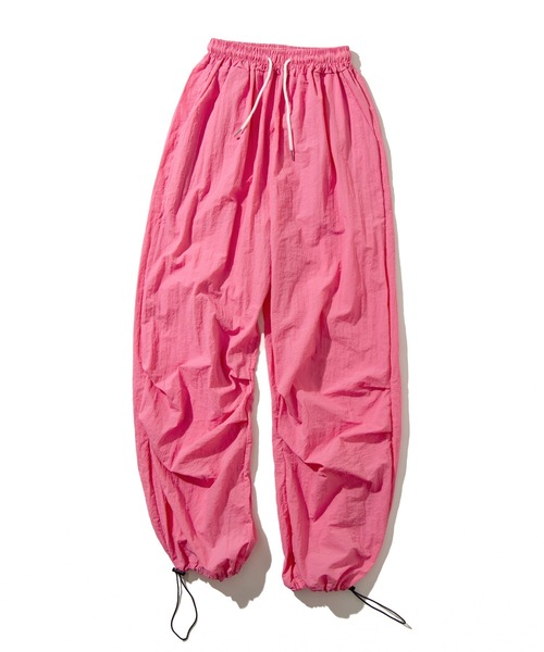 NO NEED(ノーニード)の「カラーナイロン イージーパンツ /ユニセックス(その他パンツ・メンズ・ライム/ピンク/ライトグレー/ブラック/ライトブルー・L/M)」の5枚目の写真