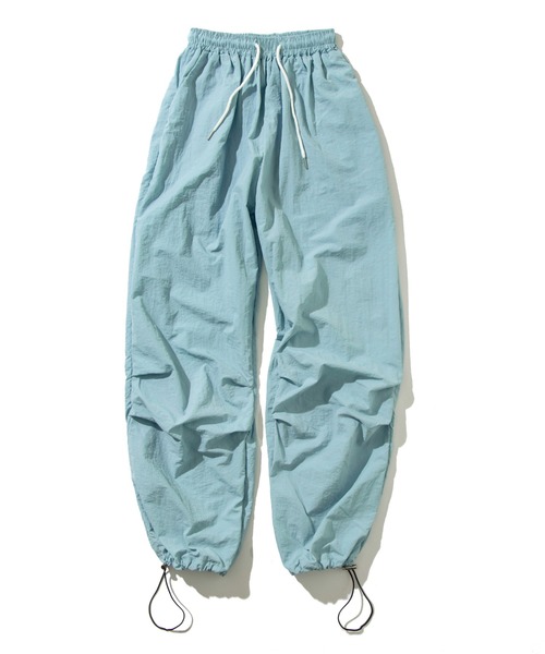 NO NEED(ノーニード)の「カラーナイロン イージーパンツ /ユニセックス(その他パンツ・メンズ・ライム/ピンク/ライトグレー/ブラック/ライトブルー・L/M)」の4枚目の写真