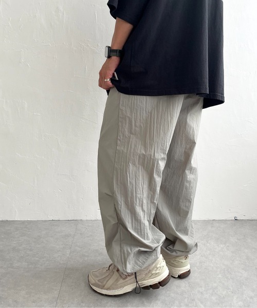 NO NEED(ノーニード)の「カラーナイロン イージーパンツ /ユニセックス(その他パンツ・メンズ・ライム/ピンク/ライトグレー/ブラック/ライトブルー・L/M)」の19枚目の写真