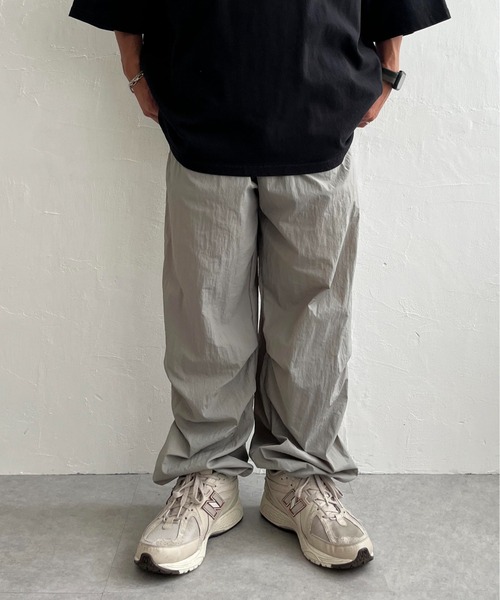 NO NEED(ノーニード)の「カラーナイロン イージーパンツ /ユニセックス(その他パンツ・メンズ・ライム/ピンク/ライトグレー/ブラック/ライトブルー・L/M)」の20枚目の写真
