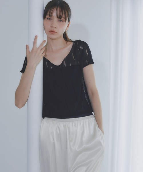 BARRETTA(バレッタ)の「スクープネックシアーTシャツ(Tシャツ/カットソー・レディース・アイボリー/ブラック/ホワイト・FREE)」の18枚目の写真