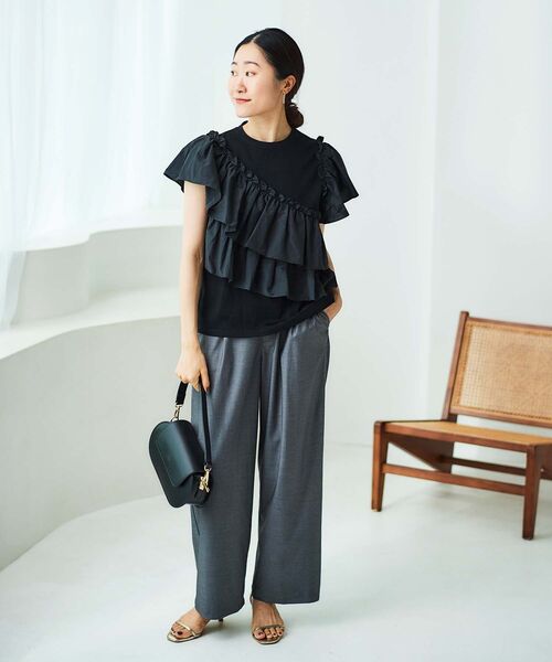 le.coeur blanc（ルクールブラン）の「アシメティアードフリルカットソー（Tシャツ/カットソー・レディース・ブラック/オフホワイト・38）」の19枚目の写真