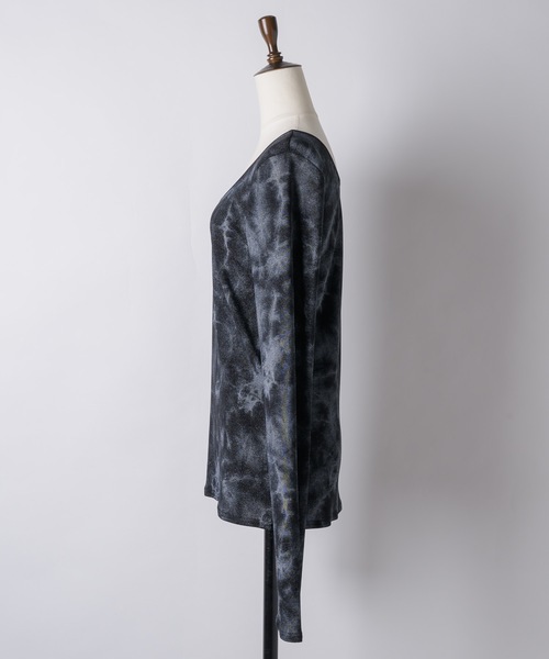 yae(ヤエ)の「2way spark pettern top/2wayスパークパターントップス(Tシャツ/カットソー・レディース・シルバー/ブラック・FREE)」の15枚目の写真