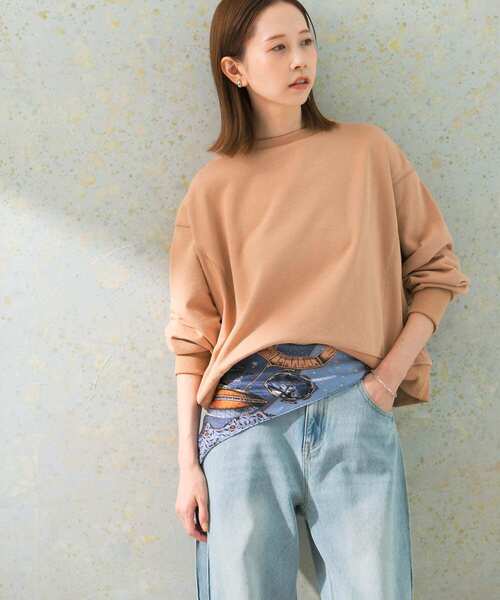 URBAN RESEARCH ROSSO WOMEN（アーバンリサーチ　ロッソ）の「『WEB限定』ワイドフォルムスウェット（Tシャツ/カットソー・レディース・ベージュ/チャコールグレー/ピンク・FREE）」の13枚目の写真