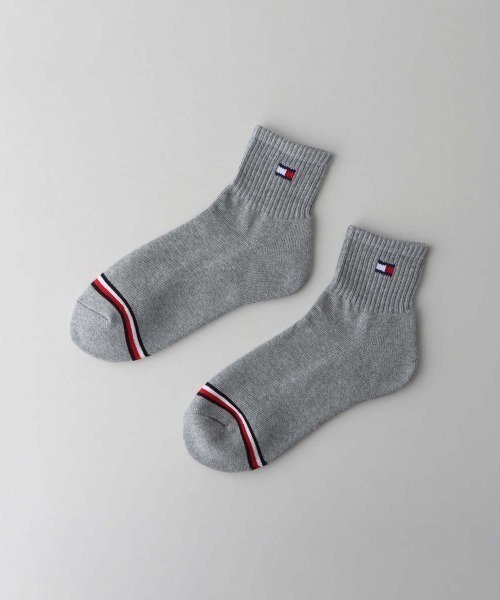 TOMMY HILFIGER（トミーヒルフィガー）の「【3足セット】TOMMY HILFIGER メンズ レディース オーガニックコットン混 足底パイル ワンポイント ショートソックス 92554052（ソックス/靴下・メンズ・その他2/その他3/ブラック・23～25cm/25～27cm）」の5枚目の写真