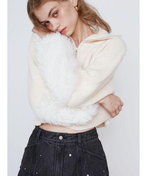 CALNAMUR(カルナムール)の「FLUFFY SLEEVE HALF ZIP KNIT/フラッフィースリーブハーフジップニット(ニット/セーター・レディース・ホワイト/グレー/ネイビー・FREE)」の10枚目の写真