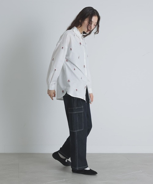 somari imagination(ソマリ イマジネーション)の「花柄刺繍シャツ(シャツ/ブラウス・レディース・ブラック/オフホワイト・1/2)」の8枚目の写真