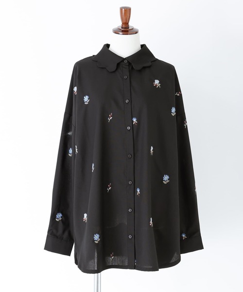 somari imagination(ソマリ イマジネーション)の「花柄刺繍シャツ(シャツ/ブラウス・レディース・ブラック/オフホワイト・1/2)」の16枚目の写真