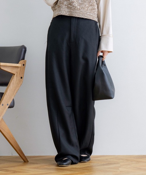 【NOAHL】エステツイルカーブパンツ（その他パンツ）｜NOAHL（ノアル）