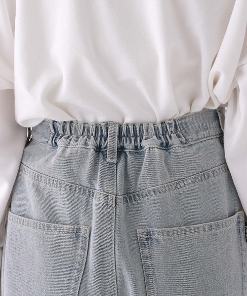 repipi armario（レピピ アルマリオ）の「【NEW！】ホックデニムワイドパンツ（デニムパンツ・キッズ・グレー/ブラック系その他/ブルー系その他/ブルー系その他3/ブルー系その他2/ブルー系その他4/ブラック系その他2/ブラック系その他3/ブルー系その他7/ブルー系その他5/ブルー系その他6/その他/ネイビー・SMALL/MEDIUM/LARGE）」の22枚目の写真