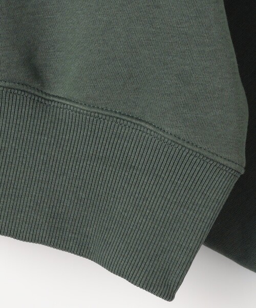 NIKE（ナイキ）の「限定展開 NIKE/ナイキ W NSW スタイル フリース ロングスリーブ クルー OOS（セットアップ対応）（スウェット・レディース・グリーン/ホワイト/ブラック・MEDIUM/LARGE）」の15枚目の写真