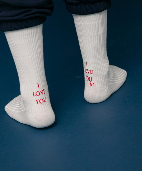 URBAN RESEARCH Sonny Label(アーバンリサーチサニーレーベル)の「『ユニセックス』I LOVE YOU SOCKS(ソックス/靴下・レディース・レッド/その他1/オフホワイト・ONE)」の2枚目の写真