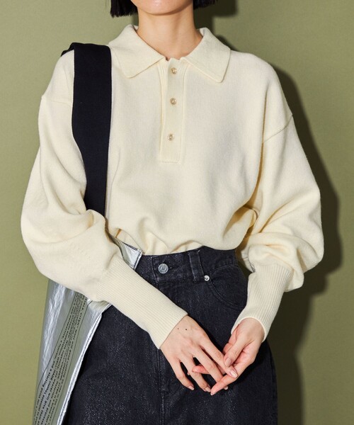 CITEN（シテン）の「＜CITEN＞エッセンシャルポロエリニット（ニット/セーター・レディース・オフホワイト/ダークグレー/ブラウン・FREE）」の2枚目の写真