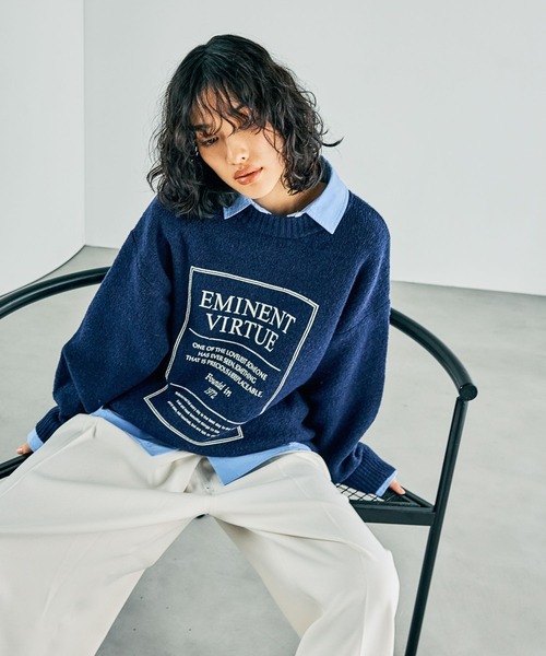 LEPSIM（レプシィム）の「5ゲージプリントロゴプルオーバー　250419（ニット/セーター・レディース・グレー/ブラウン/ネイビー・FREE）」の3枚目の写真