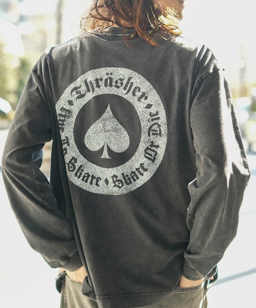THRASHER(スラッシャー)の「POWDER BREACH L/S T-SHIRTS/THRASHER ピグメント ロンT 長袖Tシャツ ヴィンテージ加工 バックプリント ロゴT ストリート スケーター(Tシャツ/カットソー・メンズ・ブラック×ブルー/ブラック×イエロー/ブラック×グレー/ブラック×ホワイト・MEDIUM/LARGE/X-LARGE)」の3枚目の写真