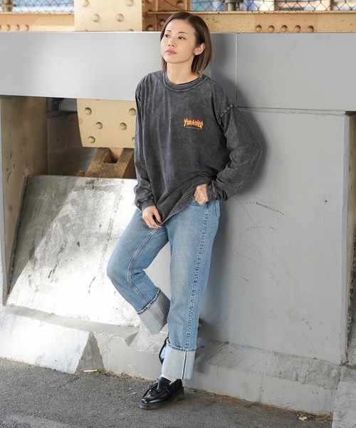 THRASHER(スラッシャー)の「POWDER BREACH L/S T-SHIRTS/THRASHER ピグメント ロンT 長袖Tシャツ ヴィンテージ加工 バックプリント ロゴT ストリート スケーター(Tシャツ/カットソー・メンズ・ブラック×ブルー/ブラック×イエロー/ブラック×グレー/ブラック×ホワイト・MEDIUM/LARGE/X-LARGE)」の5枚目の写真