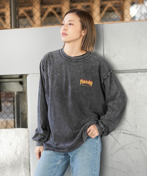 THRASHER(スラッシャー)の「POWDER BREACH L/S T-SHIRTS/THRASHER ピグメント ロンT 長袖Tシャツ ヴィンテージ加工 バックプリント ロゴT ストリート スケーター(Tシャツ/カットソー・メンズ・ブラック×ブルー/ブラック×イエロー/ブラック×グレー/ブラック×ホワイト・MEDIUM/LARGE/X-LARGE)」の8枚目の写真
