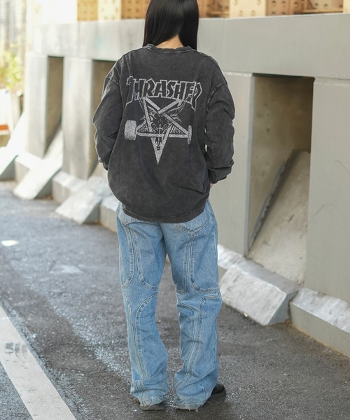 THRASHER(スラッシャー)の「POWDER BREACH L/S T-SHIRTS/THRASHER ピグメント ロンT 長袖Tシャツ ヴィンテージ加工 バックプリント ロゴT ストリート スケーター(Tシャツ/カットソー・メンズ・ブラック×ブルー/ブラック×イエロー/ブラック×グレー/ブラック×ホワイト・MEDIUM/LARGE/X-LARGE)」の13枚目の写真