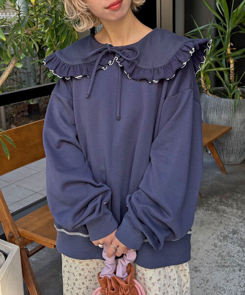 HELLO.SANFRANCISCO(ハローサンフランシスコ)の「【HELLO.SANFRANCISCO/ハローサンフランシスコ】ビックカラー襟付スウェット(Tシャツ/カットソー・レディース・チャコールグレー/グレー/レッド/ライトグレー/ネイビー・ONE SIZE)」の4枚目の写真