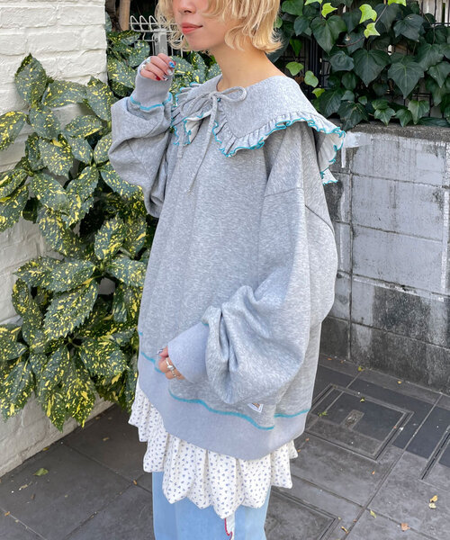 HELLO.SANFRANCISCO(ハローサンフランシスコ)の「【HELLO.SANFRANCISCO/ハローサンフランシスコ】ビックカラー襟付スウェット(Tシャツ/カットソー・レディース・チャコールグレー/グレー/レッド/ライトグレー/ネイビー・ONE SIZE)」の8枚目の写真