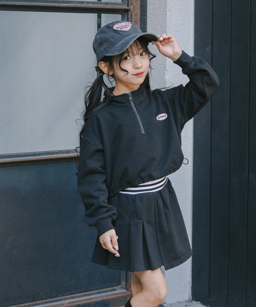 URBAN CHERRY(アーバンチェリー)の「【U.TRACK】バックプリントクロップドハーフジップトップス(スウェット・キッズ・ブラック/グレー/ピンク・110cm/120cm/130cm/140cm/150cm)」の12枚目の写真