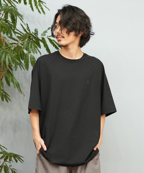 Hurley (ハーレー)の「Hurley/ハーレー 水着 ラッシュガード 半袖 Tシャツ 撥水 水陸両用 MUSS251089(ラッシュガード・メンズ・グレイッシュベージュ/ホワイト/ブラック/グレイッシュブルー・XL/L/M)」の12枚目の写真