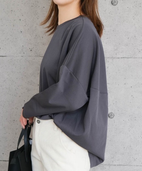 aquagarage（アクアガレージ）の「裏起毛コクーンカットソー（Tシャツ/カットソー・レディース・ダークグレー/グレイッシュベージュ/ブラック・L/M）」の3枚目の写真