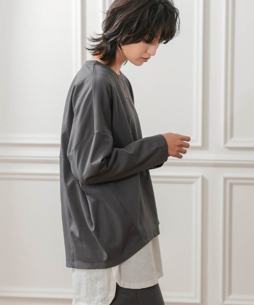 aquagarage（アクアガレージ）の「裏起毛コクーンカットソー（Tシャツ/カットソー・レディース・ダークグレー/グレイッシュベージュ/ブラック・L/M）」の4枚目の写真