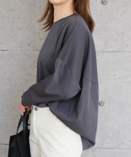 aquagarage（アクアガレージ）の「裏起毛コクーンカットソー（Tシャツ/カットソー・レディース・ダークグレー/グレイッシュベージュ/ブラック・L/M）」の11枚目の写真