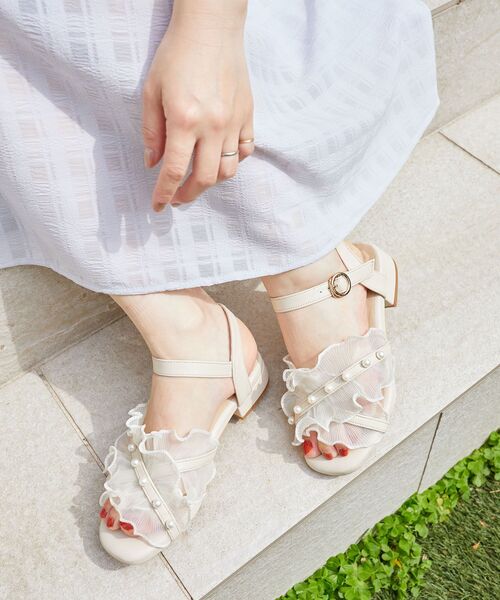 MAJESTIC LEGON（マジェスティックレゴン）の「パールシアーフリルサンダル（サンダル・レディース・ブラック/アイボリー/グレー・SMALL/MEDIUM/X-LARGE/LARGE）」の11枚目の写真