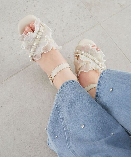 MAJESTIC LEGON（マジェスティックレゴン）の「パールシアーフリルサンダル（サンダル・レディース・ブラック/アイボリー/グレー・SMALL/MEDIUM/X-LARGE/LARGE）」の14枚目の写真