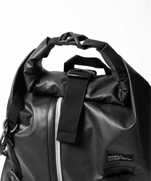 MAKAVELIC(マキャベリック)の「Unit Roll Top Mountain Backpack(バックパック/リュック・メンズ・ブラック・ONESIZE)」の5枚目の写真