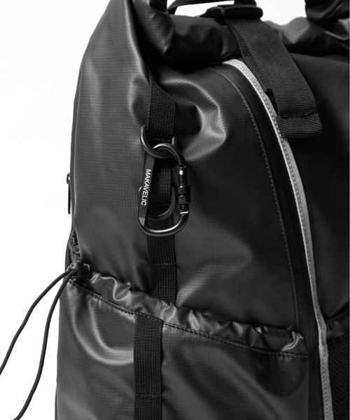 MAKAVELIC(マキャベリック)の「Unit Roll Top Mountain Backpack(バックパック/リュック・メンズ・ブラック・ONESIZE)」の6枚目の写真