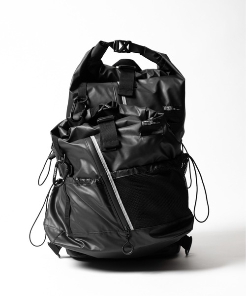 MAKAVELIC(マキャベリック)の「Unit Roll Top Mountain Backpack(バックパック/リュック・メンズ・ブラック・ONESIZE)」の16枚目の写真