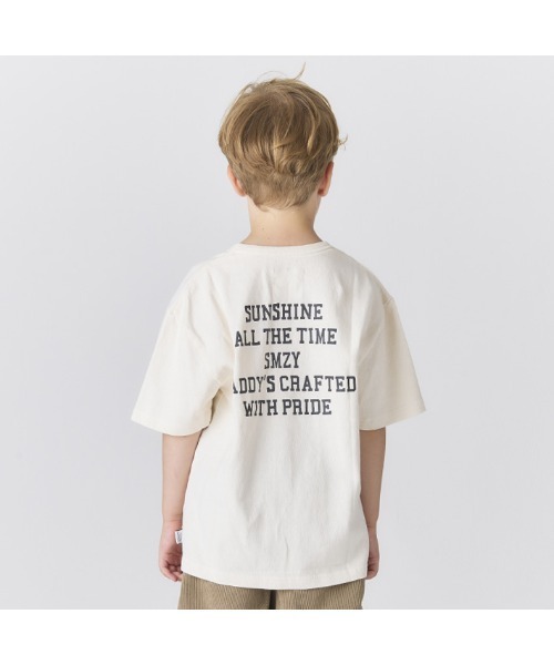 Smoothy（スムージー）の「Smoothy SMOOTHY Logo Tee / スムージー スムージーロゴTシャツ（Tシャツ/カットソー・キッズ・ホワイト/ベージュ/ブラック・SMALL/MEDIUM/LARGE/X-LARGE）」の6枚目の写真