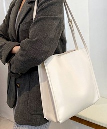 florist（フローリスト）の「レザータッチ縦型シンプルトートバッグ（トートバッグ）」