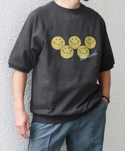 SHIPS any(シップス エニィ)の「【SHIPS any別注】athletic wear MASON: スマイルマーク/刺繍 スウェット Tシャツ◇(Tシャツ/カットソー・メンズ・オレンジ/ダークグレー/ライトブルー/グレー/グリーン・SMALL/MEDIUM/LARGE)」の3枚目の写真