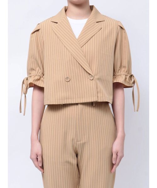 jouetie（ジュエティ）の「【FRUITSZIPPER鎮西寿々歌】クロップドジャケット（テーラードジャケット・レディース・ベージュ・MEDIUM）」の9枚目の写真