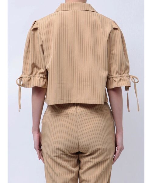 jouetie（ジュエティ）の「【FRUITSZIPPER鎮西寿々歌】クロップドジャケット（テーラードジャケット・レディース・ベージュ・MEDIUM）」の11枚目の写真