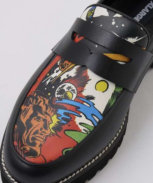 XLARGE オリジナルコミック柄 ローファー 太めパンツと相性抜群 XLARGE COMIC LOAFER(ローファー)|XLARGE(エクストララージ