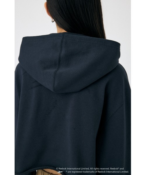 MOUSSY(マウジー)の「REEBOK CUT OFF フ―ディー(スウェット・レディース・ネイビー/ブラック/オフホワイト・FREE)」の14枚目の写真